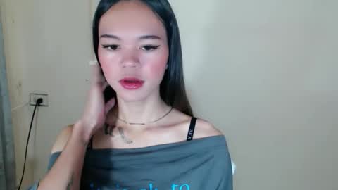 maxine online show from October 2025 11:23:02 AM