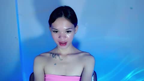 maxine online show from November 2025 07:29:01 AM