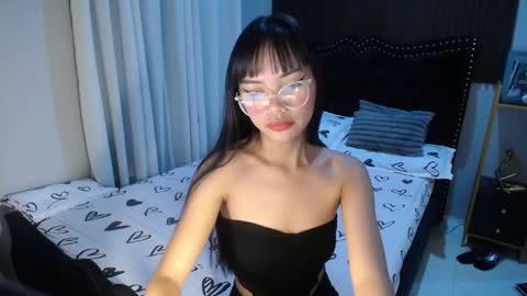 dee online show from February 2025 10:56:02 AM