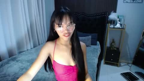 dee online show from March 2025 10:52:01 AM