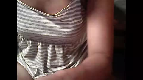 Snapshot of pinayhairyflower chatting on October 2025 05:08:02 AM Nica online show from October 2025 05:08:02 AM