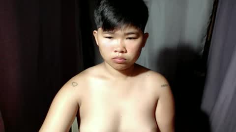 Snapshot of pinayprincesslyn chatting on November 2025 09:25:02 PM Lyn the Lesbian online show from November 2025 09:25:02 PM