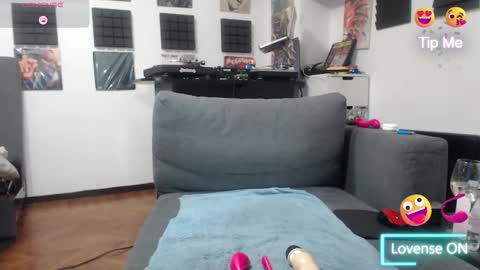 Snapshot of pingones79 chatting on October 2025 06:41:02 PM pingones 79 online show from October 2025 06:41:02 PM