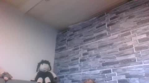 Michael online show from November 2025 03:58:01 PM