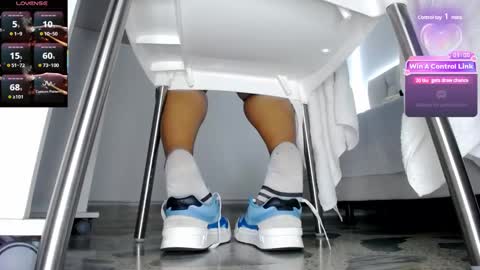 Snapshot of pink__tiffany chatting on February 2025 01:13:02 AM tiffany online show from February 2025 01:13:02 AM