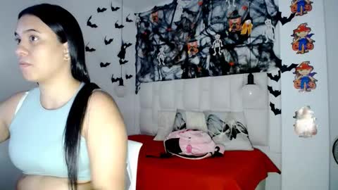 Snapshot of pink__tiffany chatting on October 2025 07:47:01 PM tiffany online show from October 2025 07:47:01 PM