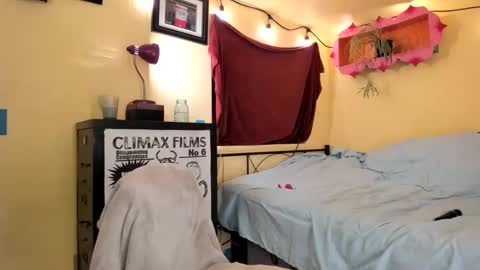 Virginity smiles online show from October 2025 06:58:02 AM