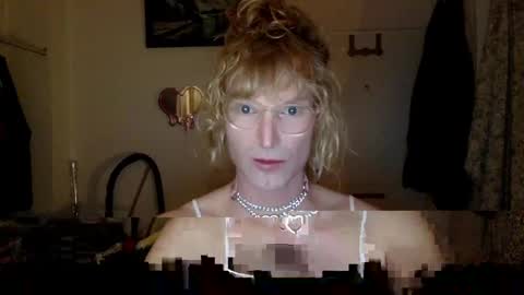 pinkfag online show from February 2025 07:33:01 PM