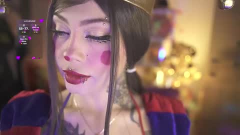 Snapshot of pinkloly69 chatting on November 2025 11:10:01 AM LUISA online show from November 2025 11:10:01 AM