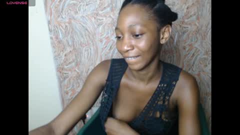 pinknjuicyx online show from December 2024 05:18:02 PM