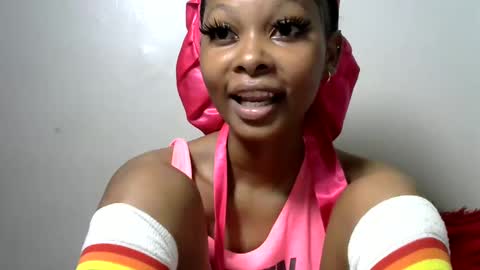 Snapshot of pinky_lov chatting on February 2025 05:48:01 PM pinky_lov online show from February 2025 05:48:01 PM