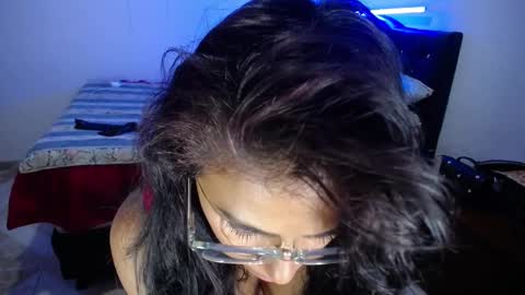 VIOLETA LOPEZ online show from January 2025 01:15:01 AM