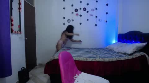 VIOLETA LOPEZ online show from February 2025 02:59:02 PM