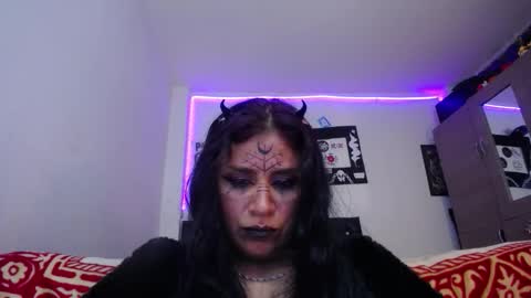 VIOLETA LOPEZ online show from October 2025 12:11:02 AM