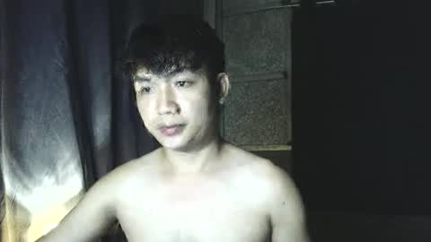 Snapshot of pinoy_petitehugecock chatting on November 2025 02:39:02 PM alex online show from November 2025 02:39:02 PM