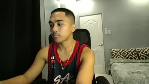 Adrianne online show from September 2025 10:26:01 PM