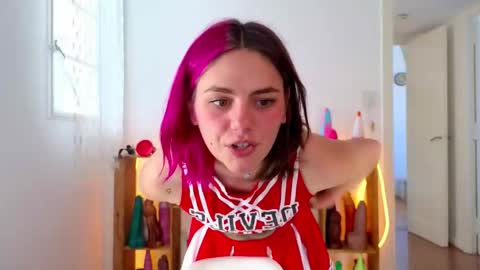 Snapshot of pipaypipo chatting on October 2025 06:09:01 PM Pipa y Pipo online show from October 2025 06:09:01 PM