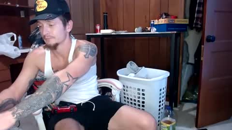 pippylongdickin online show from October 2025 05:23:02 PM