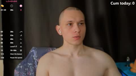 Snapshot of pistonpojizni chatting on December 2025 07:59:01 AM STRONGBEAUTY online show from December 2025 07:59:01 AM