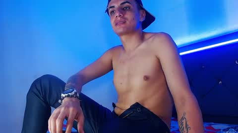 Snapshot of pitersonnt chatting on September 2025 02:56:02 AM pitersonnt online show from September 2025 02:56:02 AM