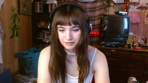 Izzy online show from January 2025 05:19:01 PM