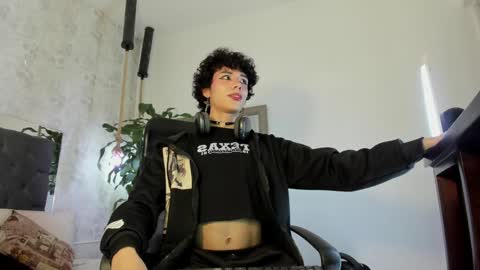 cris online show from January 2025 12:00:02 AM