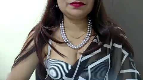 Piyu2306 online show from December 2024 05:31:01 PM