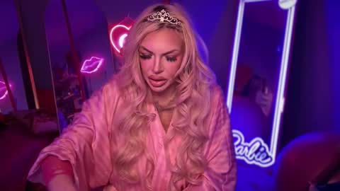 Dumb bimbo fuck doll online show from November 2025 11:27:02 PM