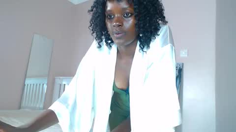 Snapshot of playboytit chatting on November 2025 06:35:02 AM playboytit online show from November 2025 06:35:02 AM