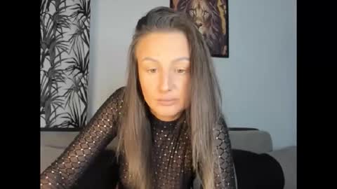 Snapshot of playfulaudrey chatting on October 2025 07:43:01 PM PlayfulAudrey online show from October 2025 07:43:01 PM