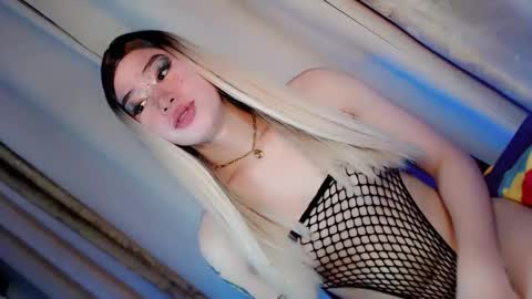 Snapshot of playfulcock69_kate chatting on November 2025 01:11:01 AM kate online show from November 2025 01:11:01 AM