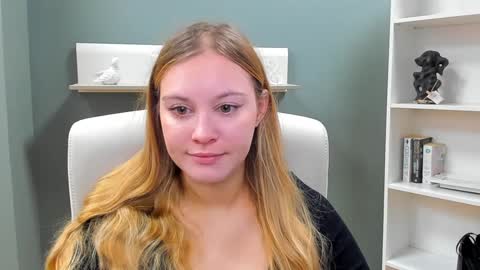 Valeria online show from January 2025 08:11:01 AM