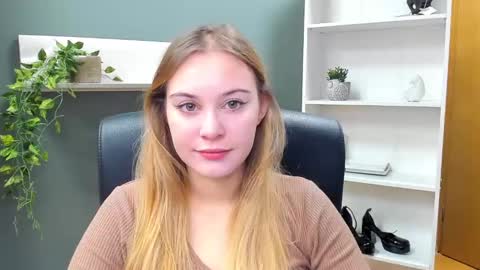 Valeria online show from January 2025 07:32:01 AM