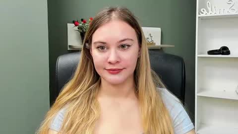 Valeria online show from March 2025 10:54:02 AM