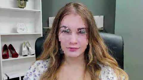 Snapshot of playgirl_valeria chatting on November 2025 09:59:02 PM Valeria online show from November 2025 09:59:02 PM