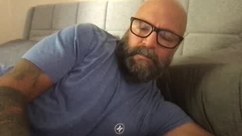 Snapshot of pleasesitonmycock chatting on October 2025 03:31:02 PM PleaseSitOnMyCock online show from October 2025 03:31:02 PM