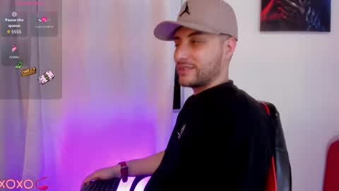 JUAN AND JULI online show from October 2025 09:57:01 PM