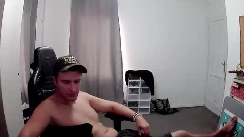 Snapshot of plkrisztian chatting on September 2025 03:17:02 PM plkrisztian online show from September 2025 03:17:02 PM