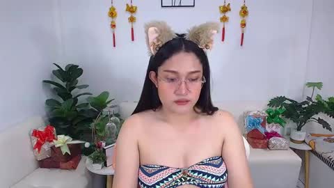 Ploysai online show from February 2025 03:12:01 AM