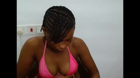 plumnjuicyx online show from October 2025 06:06:01 PM