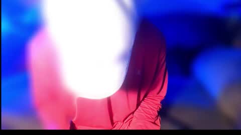 StraightPlush online show from November 2025 08:04:02 AM