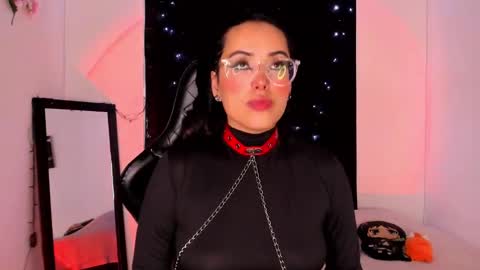 Willow                      Hours 12pm to 630pm Colombian time FRIDAY AND SUNDAY FREE DAYS online show from February 2025 05:53:02 PM