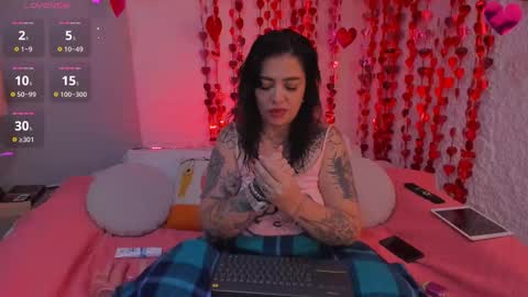 poisson_ivy_ online show from February 2025 07:49:01 AM