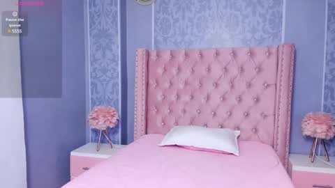 PAOLA or pola online show from February 2025 11:09:02 AM
