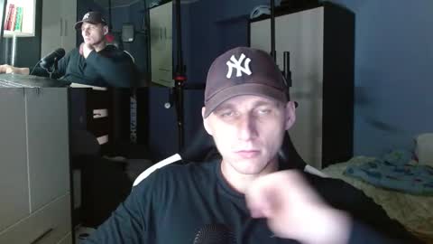 Poliglot online show from October 2025 02:44:01 AM