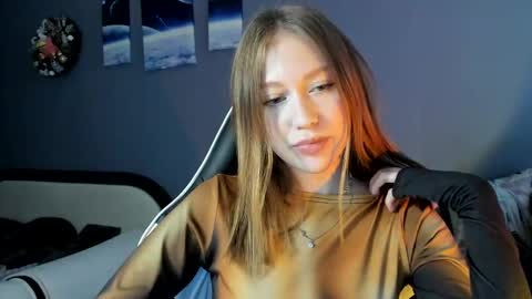 Snapshot of polihoney chatting on February 2025 02:35:02 PM Polina online show from February 2025 02:35:02 PM