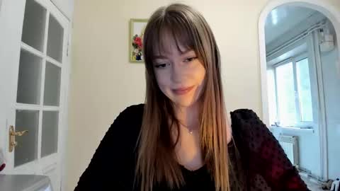 Snapshot of polihoney chatting on October 2025 01:21:02 PM Polina online show from October 2025 01:21:02 PM