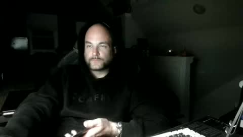 Snapshot of polisheaqle chatting on September 2025 06:03:01 AM polisheaqle online show from September 2025 06:03:01 AM