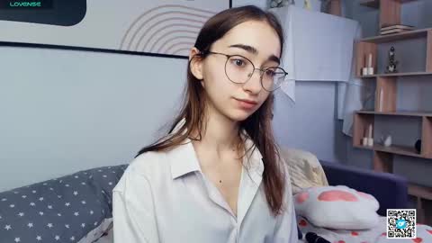 Polly online show from October 2025 06:21:01 AM