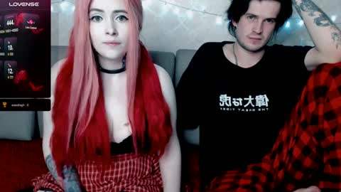 Snapshot of polly_wow chatting on January 2025 01:37:02 AM Polly online show from January 2025 01:37:02 AM